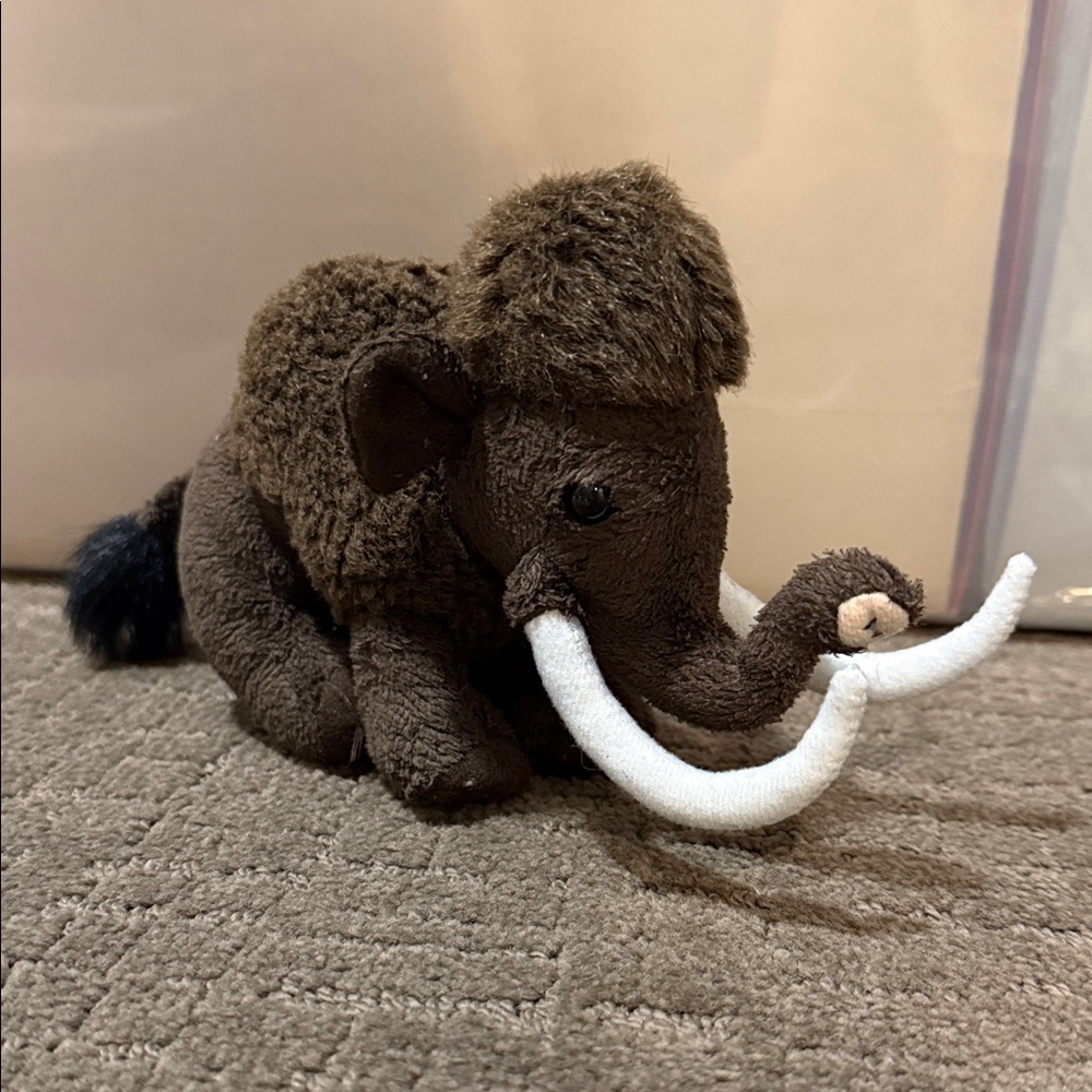 Small Plushie 2009 Plush Woolly Mammoth Wild Republic Cuddlekins Woolly Mammoth